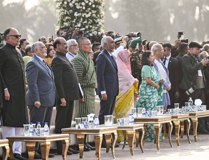 ރައީސުލްޖުމްހޫރިއްޔާ، ބަންގްލަދޭޝްގެ ބޮޑުވަޒީރު، މަޤާމުގެ ހުވާކުރެއްވުމުގެ ރަސްމިއްޔާތުގައި ބައިވެރިވެވަޑައިގެންފި