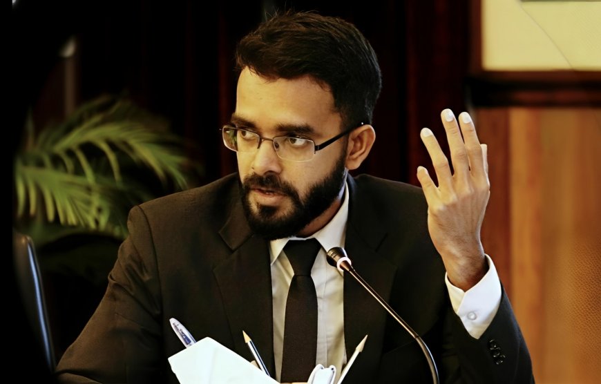 އިލެކްޝަންސް ކޮމިޝަންގެ މެންބަރުކަމަށް ރިފްއަތު އައްޔަނު ކުރަން ފޮނުވައިފި