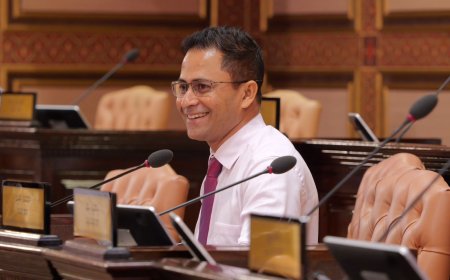 ރައީސް މުއިއްޒު ވެރިކަން ކުރައްވަނީ ދުވަހަކުވެސް ވެރިއަކު ވެރިކަން ނުކުރާހާ ރަނގަޅަށް: އިއްބެ