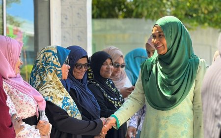 ފުވައްމުލައް ސިޓީގެ ކެމްޕޭން ހަރަކާތުގައި ފަސްޓް ލޭޑީ ސާޖިދާ ބައިވެރިވެވަޑައިގެންފި