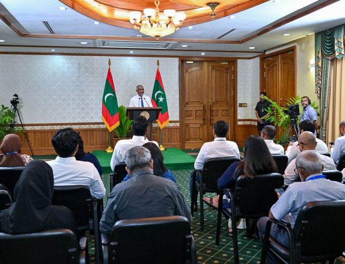 މެދުއިރުމަތީގެ ހަމަނުޖެހުން: އިސްލާމީ ޤައުމުތަކާއެކު ރާއްޖެ އޮތީ އެކަތިގަނޑެއްގެ ގޮތުގައި- ރައީސް