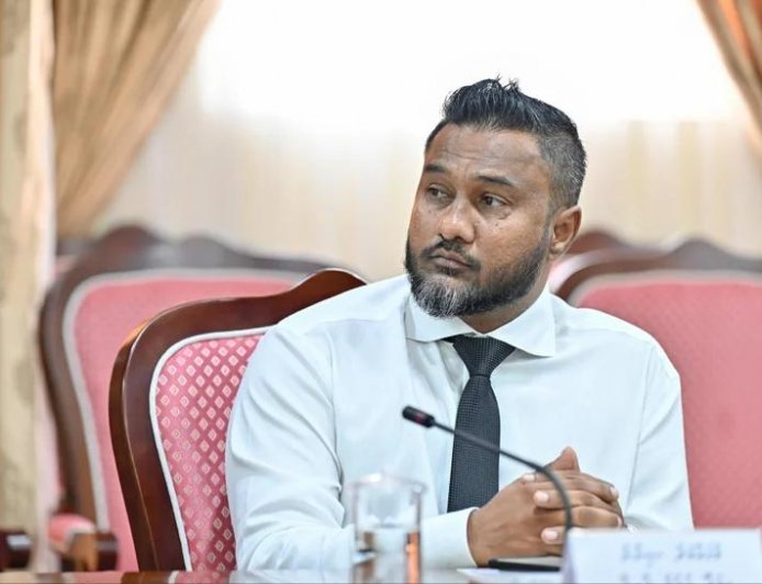 އައްޑޫގެ ތަރައްޤީއަށް އެމްޑީޕީން ދެއްކި ހުވަފެންތައް ވީ ބިލާހަކަށް: އެމްޕީ ސިނާ