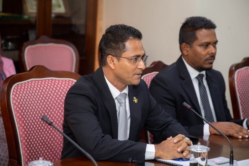 ދިވެހިރާއްޖެ މިދަނީ ވަރަށް ސާބިތުކަމާއެކު އިގްތިސާދީ ގޮތުން ކުރިއަރަމުން: މެންބަރު އިއްބެ