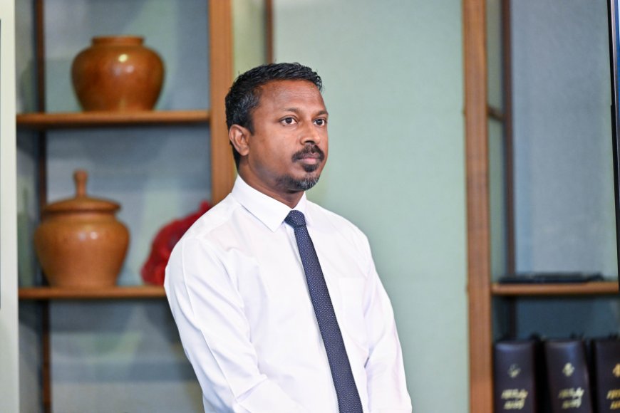 ޤާނޫނުއަސާސީ އިޞްލާޙުކުރުމަށްޓަކައި މުހިންމު ތިން ބަދަލެއް މަޖިލީހަށް ހުށަހަޅުއްވަނީ: ބަންޑާރަނާއިބު