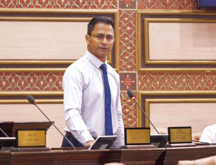 މަސްވެރިކަމުގެ ދާއިރާއިން ޒުވާނުންނަށް ފަހި ފުރުސަތުތަކެއް ހޯދައިދޭންޖެހޭ: މެންބަރު އިއްބެ