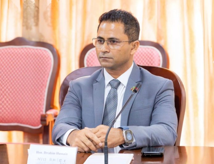 ސްޓިއަރިންގް ކޮމިޓީތައް އެކުލަވާލަނީ 2028 ގެ ރިޔާސީ އިންތިޚާބަށް ތައްޔާރުވުމަށް: މެންބަރު އިއްބެ