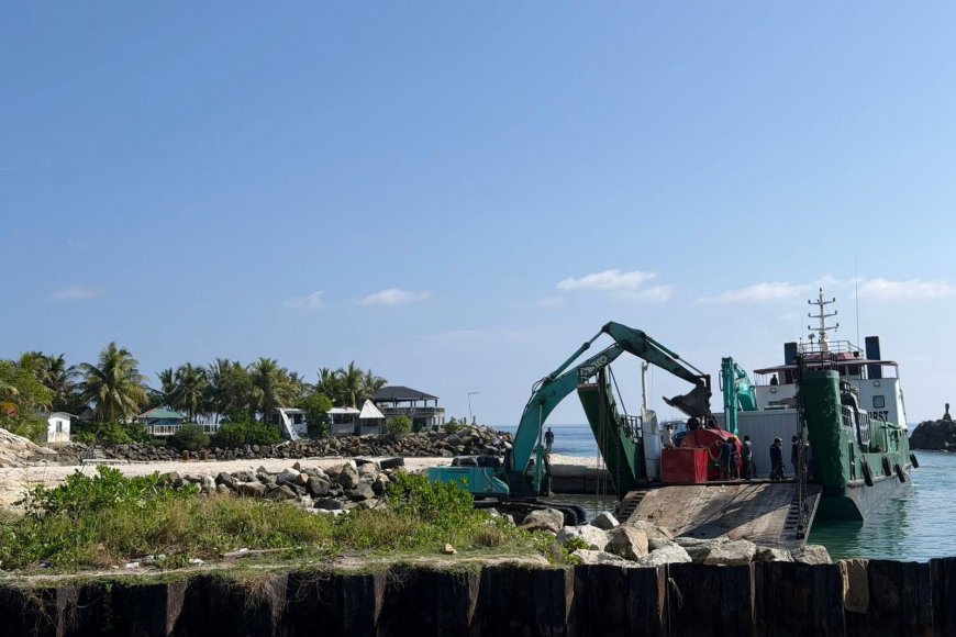 ފުވައްމުލައް ސިޓީ ބަނދަރު ބޮޑުކުރުމުގެ އަމަލީ މަސައްކަތް ފެށުމަށް ސައިޓް މޮބިލައިޒްކޮށްފި