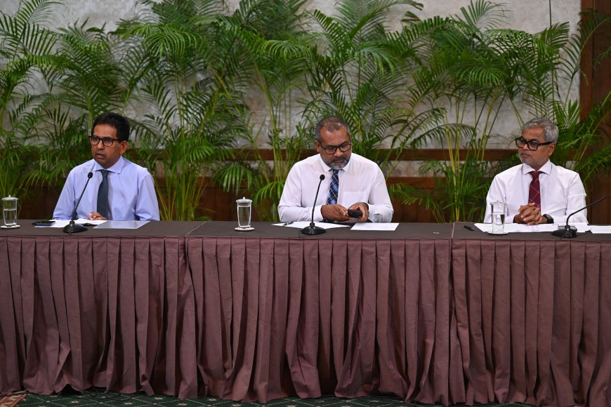 ޒަރޫރީ ބޭނުންތަކަށް ބޭނުންވާ މުދާ މެދުކެނޑުމެއްނެތި ފޯރުކޮށްދިނުމުގެ މަސައްކަތް ކުރަމުންދާކަމަށް، ވަޒީރުންގެ ކޮމިޓީއިން ހާމަކުރައްވައިފި