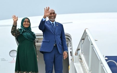 ފުރަމާނަ ދަތުރުފުޅެއްގައި ރައީސްގެ ދެ ކަނބަލުން ސްރީލަންކާއަށް ފުރާވަޑައިގެންފި