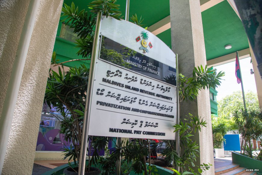 ދައުލަތަށް ލިބުނު އާމްދަނީ އާއި ހިލޭ އެހީ 26.5 ބިލިއަން ރުފިޔާއަށް އަރައިފި
