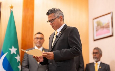 ހިތަދޫ އުތުރު ދާއިރާގެ މެންބަރުކަމުގެ ހުވާ އަބްދުﷲ ސޯދިގު ކުރައްވައިފި