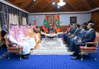 ދިވެހިރާއްޖެއަށް ޒިޔާރަތްކުރައްވަމުންގެންދަވާ ސަޢޫދީ ޢަރަބިއްޔާގެ ވަފުދު، ރައީސުލްޖުމްހޫރިއްޔާގެ އަރިހަށް އިޙުތިރާމުގެ ޒިޔާރަތެއް ކުރައްވައިފި