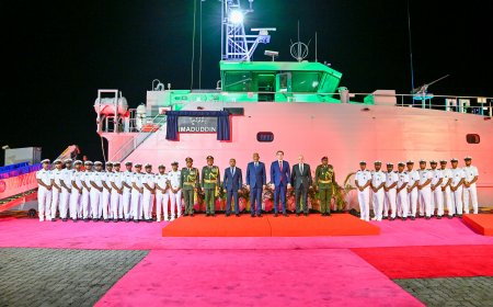 އޮސްޓްރޭލިއާ ސަރުކާރުން ހަދިޔާކުރި އަސްކަރީ މަނަވަރު "ޢިމާދުއްދީން" ރައީސުލްޖުމްހޫރިއްޔާ ކޮމިޝަންކޮށްދެއްވައިފި
