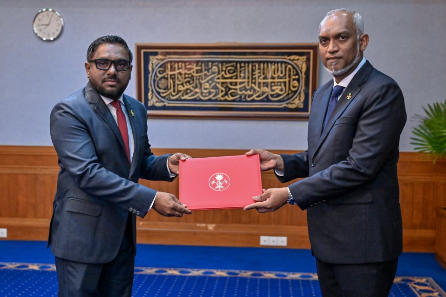 ވަޒީފާއާބެހޭ ޓްރައިބިއުނަލުގެ ރައީސްކަމުގެ މަޤާމަށް، އަމްޖަދު މުޞްތަފާ އައްޔަންކުރައްވައިފި