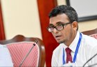 އެތެރޭގެ މުޢާމަލާތްތަކުގައި ހަމައެކަނި ރުފިޔާ ބޭނުންކޮށް ތަންފީޒުކޮށްފިނަމަ ޑޮލަރުގެ މައްސަލައަށް ދާއިމީ ޙައްލެއް ލިބިދާނެ: ގަވަރުނަރު މުނައްވަރު