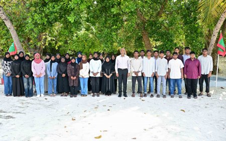 ކުރިމަގުގައި ރާއްޖެ ހަމަ މަގަށް ގެންދިއުމުގެ ހުރިހާވެސް ބާރެއް އޮތީ ދަރިވަރުންގެ އަތްމަތީގައި: ރައީސް