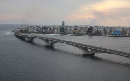 ސިނަމާލެ ބުރިޖާއެކު ރާއްޖޭގެ އިގްތިސާދަށް ބޮޑު ކުރިއެރުމެއް ލިބިއްޖެ: ޗައިނާ އެމްބަސީ