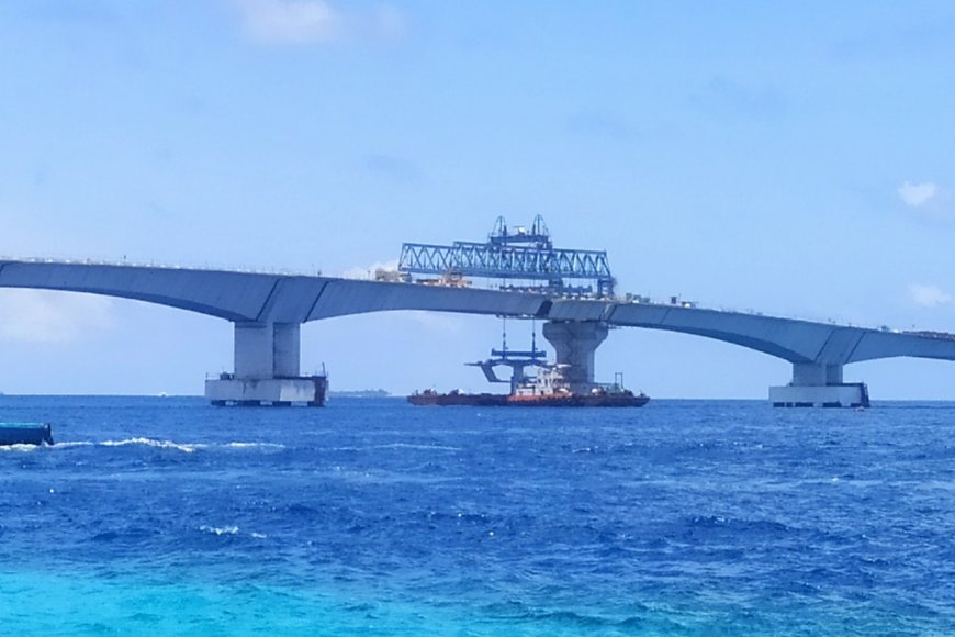 ތިލަމާލެ ބްރިޖުން މާލެއާއި ވިލިމާލެ އެއްކޮށް ގުޅާލައިފި: އަންނަ އަހަރުގެ ޑިސެމްބަރުގައި ހުޅުވޭނެ ކަމަށް ލަފާކުރެވޭ