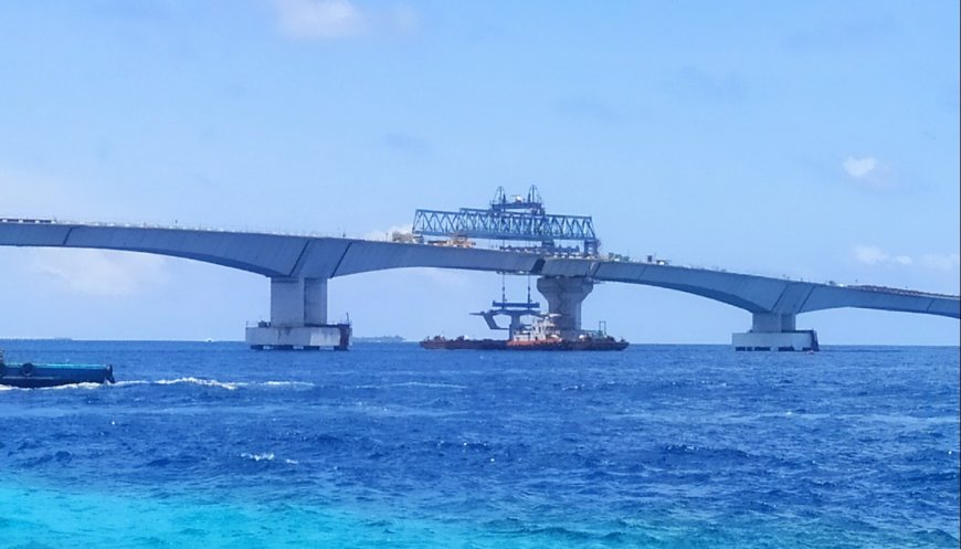ތިލަމާލެ ބްރިޖުން މާލެއާއި ވިލިމާލެ އެއްކޮށް ގުޅާލައިފި: އަންނަ އަހަރުގެ ޑިސެމްބަރުގައި ހުޅުވޭނެ ކަމަށް ލަފާކުރެވޭ