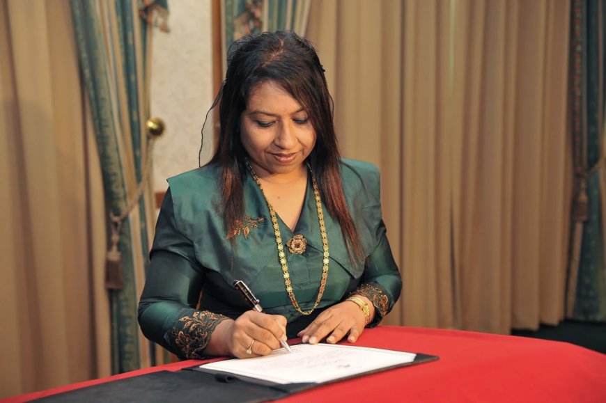 އިނގިރޭސިވިލާތަށް ކަނޑައަޅާ ސަފީރު ކަމަށް ޖަމީލާ އައްޔަންކުރަން މަޖިލީހުން ރުހުން ދީފި