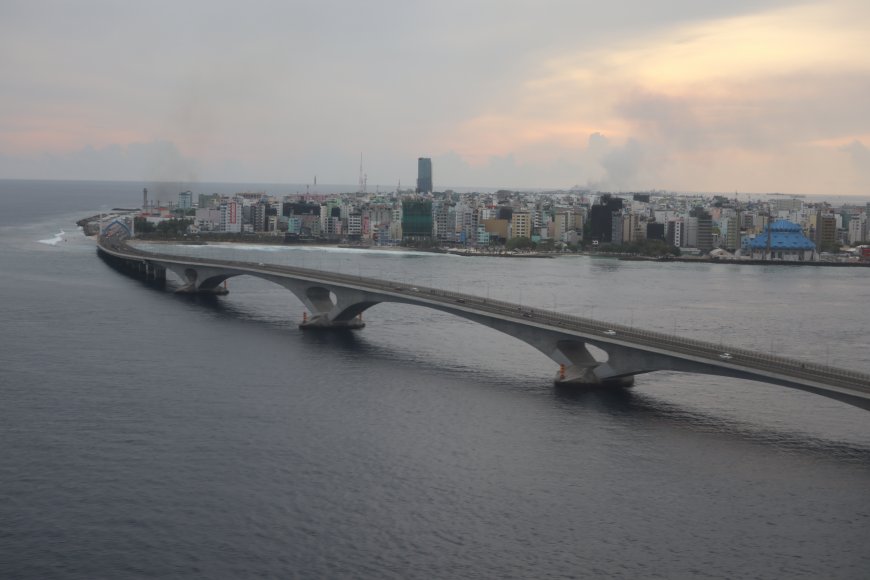 ސިނަމާލެ ބުރިޖާއެކު ރާއްޖޭގެ އިގްތިސާދަށް ބޮޑު ކުރިއެރުމެއް ލިބިއްޖެ: ޗައިނާ އެމްބަސީ