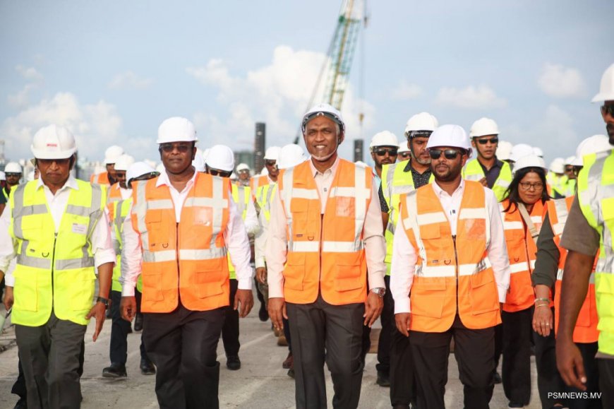 ރައީސުލްޖުމްހޫރިއްޔާ ތިލަމާލެ ބުރިޖުގެ މަސައްކަތް ބައްލަވާލައްވައި، ފައިމަގުގައި ވިލިމާލެއަށް ވަޑައިގެންފި
