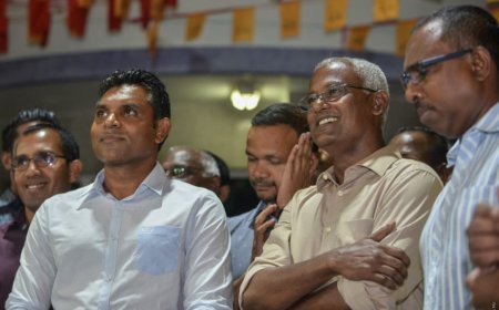 2028 ގެ ރިޔާސީ ޕްރައިމަރީގައި ވާދަނުކުރައްވަން ރައީސް ޞާލިޙް ނިންމަވައިފި؛ ތާއީދު ފައިޞަލް ނަސީމަށް