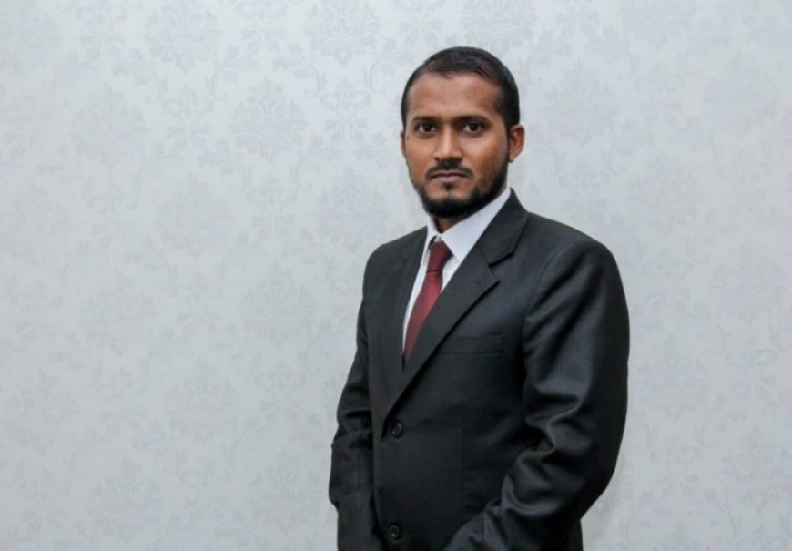 ހައިކޯޓުގެ ފަނޑިޔާރު އިބްރާހީމް މާހިރު މަގާމުން ވަކިވެވަޑައިގެންފި