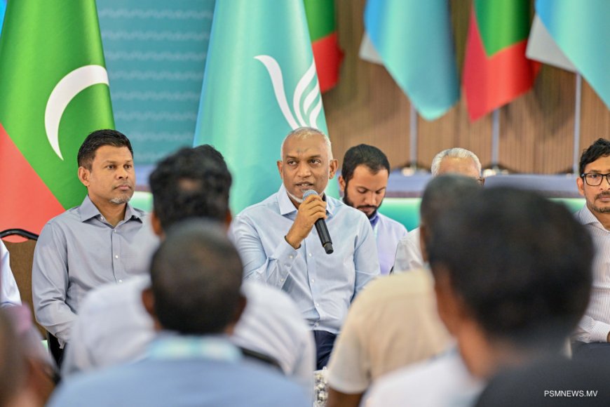 ޕީއެންސީގެ ކޮންގްރެސްގެ މަންދޫބުންނާ ރައީސުލްޖުމްހޫރިއްޔާ ބައްދަލުކުރައްވައިފި