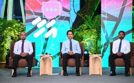 ދެފުށްފެންނަ ސަރުކާރެއް ހިންގުމުގެގޮތުން ސިލްސިލާކޮށް ބާއްވަމުން އަންނަ "އަހާ" ފޯރަމް މިރޭވެސް ބާއްވައިފި