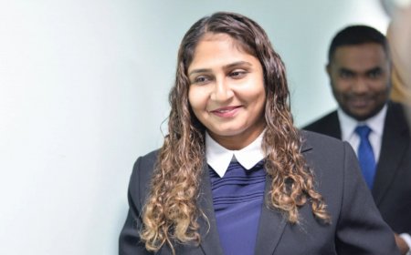 ހެއްކެއް ނެތުމުން ޑރ. އަޒްމިރާލްދާގެ މައްޗަށް ދައުވާ ނުކޮށް ފުލުހުން މައްސަލަ ފައިލްކޮށްފި