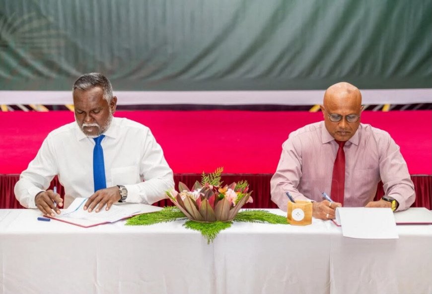 އައްޑޫ މީދޫގައި ދަނޑުވެރިކަން ކުރިއެރުވުމަށް މިނިސްޓްރީއާއެކު 3 އެއްބަސްވުމެއްގައި ސޮއިކޮށްފި