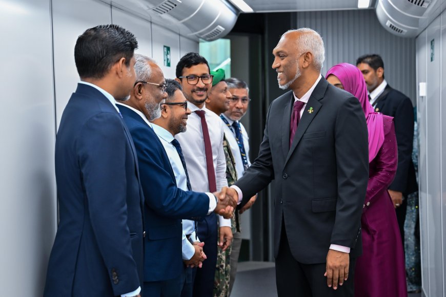 ރައީސުލްޖުމްހޫރިއްޔާގެ ދެކަނބަލުން ފުރަމާނަ ދަތުރުފުޅެއްގައި ޕާކިސްތާނަށް ފުރާވަޑައިގެންފި